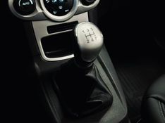 Ford FIESTA 1.6 TI-VCT FLEX SEL MANUAL 2018/2019 CASTELLAN E TOMAZONI MOTORS CAXIAS DO SUL / Carros no Vale