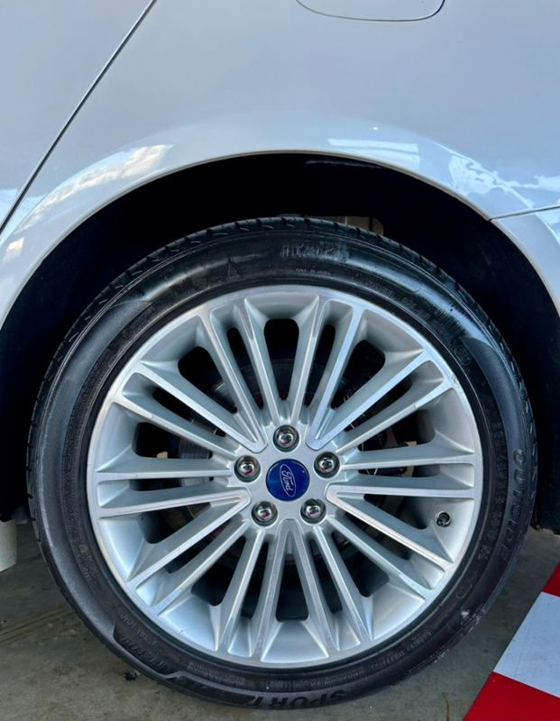 Ford FUSION 2.0 TITANIUM AWD 16V GASOLINA 4P AUTOMÁTICO 2015/2015 CASTELLAN E TOMAZONI MOTORS CAXIAS DO SUL / Carros no Vale