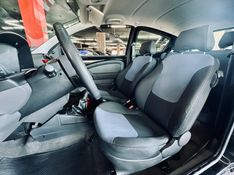 Ford KA 1.0 MPI 8V FLEX 2P MANUAL 2012/2012 CASTELLAN E TOMAZONI MOTORS CAXIAS DO SUL / Carros no Vale