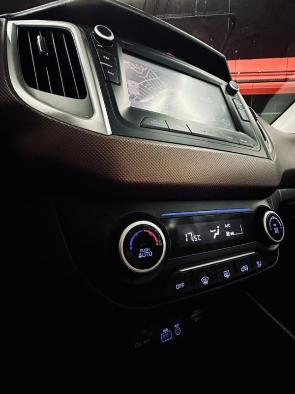 Hyundai CRETA 2.0 16V FLEX PRESTIGE AUTOMÁTICO 2018/2019 CASTELLAN E TOMAZONI MOTORS CAXIAS DO SUL / Carros no Vale