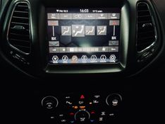 JEEP COMPASS 2.0 16V DIESEL S 4X4 AUTOMÁTICO 2020/2021 CASTELLAN E TOMAZONI MOTORS CAXIAS DO SUL / Carros no Vale