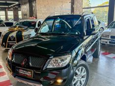 Mitsubishi PAJERO TR4 2.0 4X4 16V 140CV FLEX 4P MANUAL 2011/2012 CASTELLAN E TOMAZONI MOTORS CAXIAS DO SUL / Carros no Vale