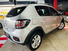 Renault SANDERO 1.6 16V SCE FLEX STEPWAY DYNAMIQUE MANUAL 2018/2019 CASTELLAN E TOMAZONI MOTORS CAXIAS DO SUL / Carros no Vale