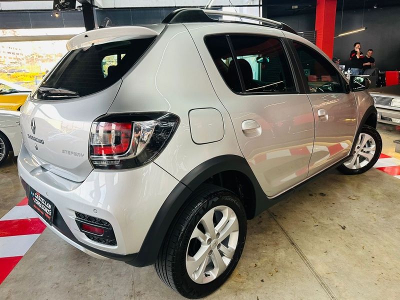 Renault SANDERO 1.6 16V SCE FLEX STEPWAY DYNAMIQUE MANUAL 2018/2019 CASTELLAN E TOMAZONI MOTORS CAXIAS DO SUL / Carros no Vale