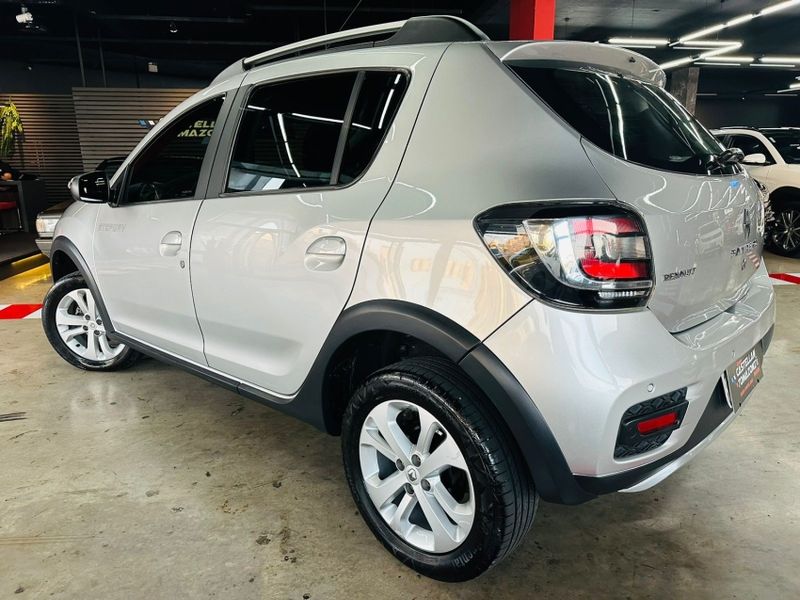 Renault SANDERO 1.6 16V SCE FLEX STEPWAY DYNAMIQUE MANUAL 2018/2019 CASTELLAN E TOMAZONI MOTORS CAXIAS DO SUL / Carros no Vale