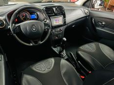 Renault SANDERO 1.6 16V SCE FLEX STEPWAY DYNAMIQUE MANUAL 2018/2019 CASTELLAN E TOMAZONI MOTORS CAXIAS DO SUL / Carros no Vale