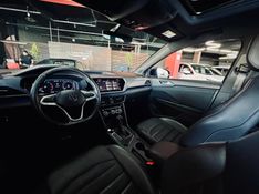 Volkswagen TAOS 1.4 250 TSI TOTAL FLEX HIGHLINE AUTOMÁTICO 2022/2022 CASTELLAN E TOMAZONI MOTORS CAXIAS DO SUL / Carros no Vale