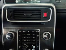 Volvo V60 2.0 T5 MOMENTUM TURBO GASOLINA 4P AUTOMÁTICO 2016/2016 CASTELLAN E TOMAZONI MOTORS CAXIAS DO SUL / Carros no Vale