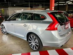 Volvo V60 2.0 T5 MOMENTUM TURBO GASOLINA 4P AUTOMÁTICO 2016/2016 CASTELLAN E TOMAZONI MOTORS CAXIAS DO SUL / Carros no Vale
