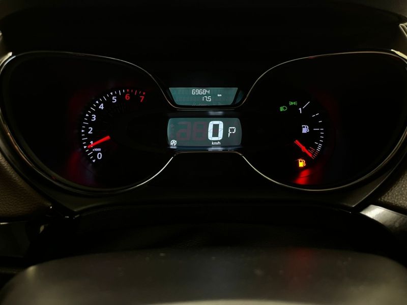 Renault CAPTUR 1.3 TCE FLEX ICONIC X-TRONIC 2021/2022 DRSUL SEMINOVOS CAXIAS DO SUL – LAJEADO – SANTA CRUZ DO SUL / Carros no Vale