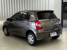 Toyota ETIOS 1.5 XS 16V FLEX 4P AUTOMÁTICO 2017/2018 DRSUL SEMINOVOS CAXIAS DO SUL – LAJEADO – SANTA CRUZ DO SUL / Carros no Vale