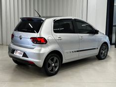 Volkswagen FOX 1.6 MSI RUN 8V FLEX 4P MANUAL 2016/2017 DRSUL SEMINOVOS CAXIAS DO SUL – LAJEADO – SANTA CRUZ DO SUL / Carros no Vale