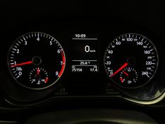 Volkswagen FOX 1.6 MSI RUN 8V FLEX 4P MANUAL 2016/2017 DRSUL SEMINOVOS CAXIAS DO SUL – LAJEADO – SANTA CRUZ DO SUL / Carros no Vale