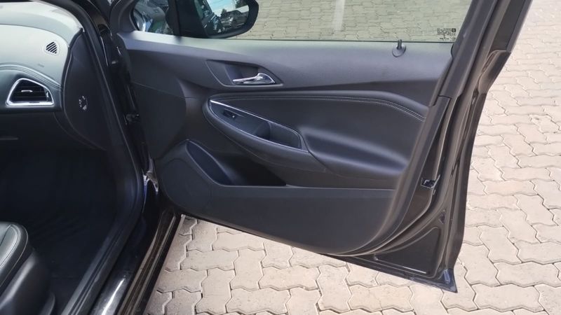 Chevrolet CRUZE 1.4 TURBO LT 16V FLEX 4P AUTOMÁTICO 2018/2018 CAMINHÕES & CAMIONETAS PASSO FUNDO / Carros no Vale