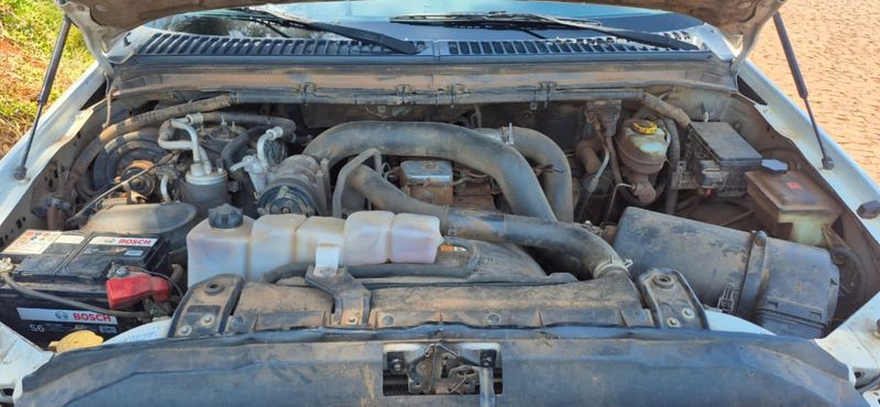 Ford F-350 3.9 TURBO INTERCOOLER DIESEL 2P MANUAL 2009/2009 CAMINHÕES & CAMIONETAS PASSO FUNDO / Carros no Vale