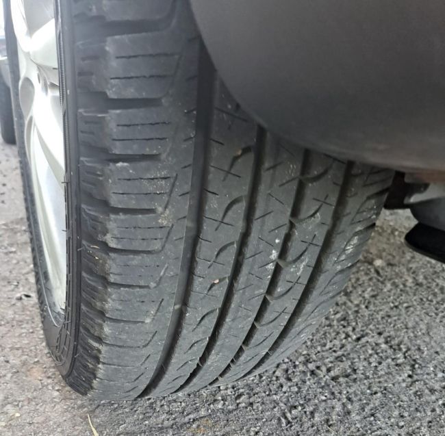 Hyundai IX35 2.0 MPFI GLS 4X2 16V GASOLINA 4P AUTOMÁTICO 2010/2011 CAMINHÕES & CAMIONETAS PASSO FUNDO / Carros no Vale