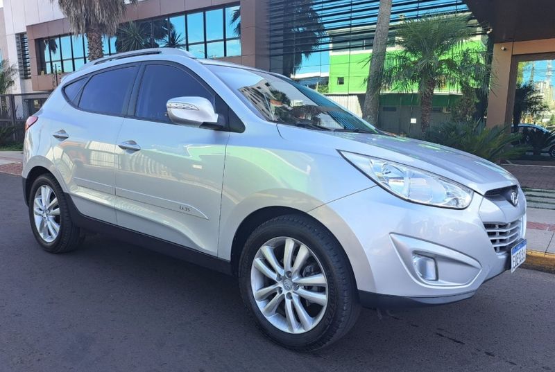 Hyundai IX35 2.0 MPFI GLS 4X2 16V GASOLINA 4P AUTOMÁTICO 2010/2011 CAMINHÕES & CAMIONETAS PASSO FUNDO / Carros no Vale