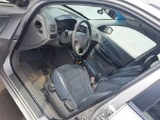 Hyundai TUCSON 2.0 MPFI GL 16V 142CV 2WD GASOLINA 4P AUTOMÁTICO 2009/2010 CAMINHÕES & CAMIONETAS PASSO FUNDO / Carros no Vale