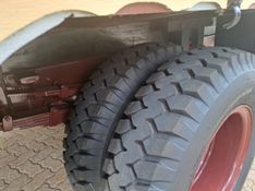 Mercedes-Benz 1113 L-1113 4×2 Graneleiro 1981/1981 CAMINHÕES & CAMIONETAS PASSO FUNDO / Carros no Vale