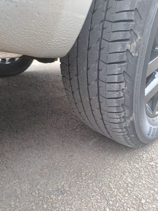 Nissan FRONTIER 2.5 SL 4X4 CD TURBO ELETRONIC DIESEL 4P AUTOMÁTICO 2013/2014 CAMINHÕES & CAMIONETAS PASSO FUNDO / Carros no Vale