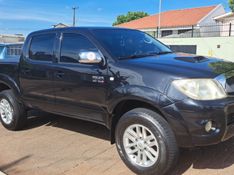 Toyota HILUX 3.0 SRV 4X4 CD 16V TURBO INTERCOOLER DIESEL 4P AUTOMÁTICO 2009/2009 CAMINHÕES & CAMIONETAS PASSO FUNDO / Carros no Vale