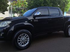 Toyota HILUX 3.0 SRV 4X4 CD 16V TURBO INTERCOOLER DIESEL 4P AUTOMÁTICO 2009/2009 CAMINHÕES & CAMIONETAS PASSO FUNDO / Carros no Vale