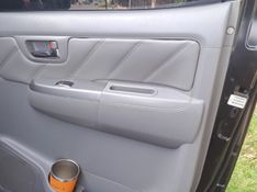 Toyota HILUX 3.0 SRV 4X4 CD 16V TURBO INTERCOOLER DIESEL 4P AUTOMÁTICO 2009/2009 CAMINHÕES & CAMIONETAS PASSO FUNDO / Carros no Vale