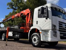 Volkswagen 13180 13-180 E Constellation Munck 2009/2009 CAMINHÕES & CAMIONETAS PASSO FUNDO / Carros no Vale