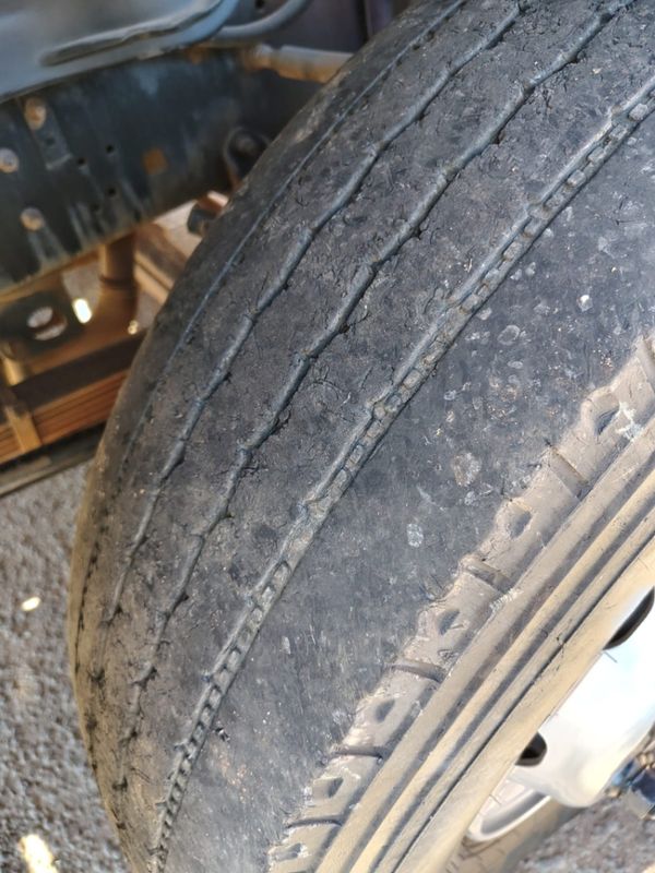 Volkswagen 15180 15-180 E Worker Munck 2003/2003 CAMINHÕES & CAMIONETAS PASSO FUNDO / Carros no Vale