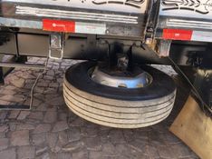 Volkswagen 15180 15-180 E Worker Munck 2003/2003 CAMINHÕES & CAMIONETAS PASSO FUNDO / Carros no Vale