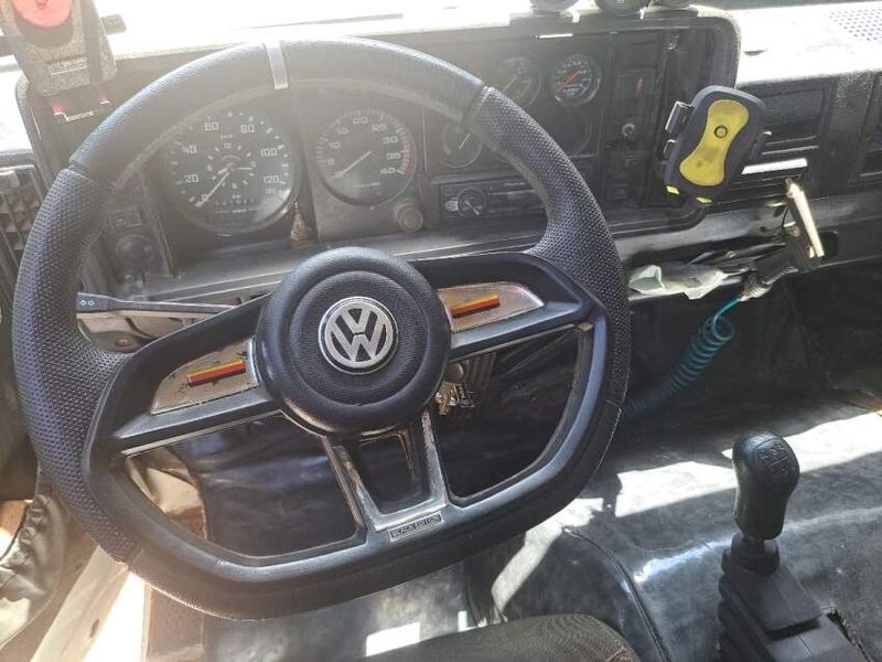 Volkswagen 7100 7-100 2p (diesel) 1994/1994 CAMINHÕES & CAMIONETAS PASSO FUNDO / Carros no Vale