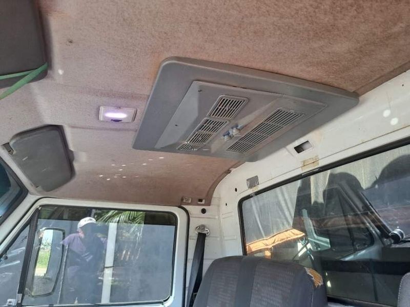 Volkswagen 7100 7-100 2p (diesel) 1994/1994 CAMINHÕES & CAMIONETAS PASSO FUNDO / Carros no Vale