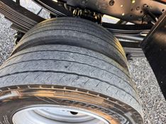 Volkswagen 8150 8-150 E Delivery Munck 2006/2006 CAMINHÕES & CAMIONETAS PASSO FUNDO / Carros no Vale