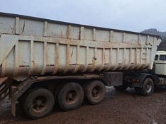 Volvo N10 280 N-10 280 TURBO-II H 4×2 + Caçamba 1988/1988 CAMINHÕES & CAMIONETAS PASSO FUNDO / Carros no Vale