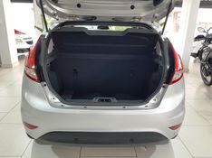 Ford FIESTA 1.6 SE HATCH 16V FLEX 4P POWERSHIFT 2015/2016 ADVANT AUTOMÓVEIS CAXIAS DO SUL / Carros no Vale