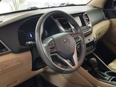 Hyundai TUCSON 1.6 16V T-GDI GASOLINA GL ECOSHIFT 2017/2018 ADVANT AUTOMÓVEIS CAXIAS DO SUL / Carros no Vale