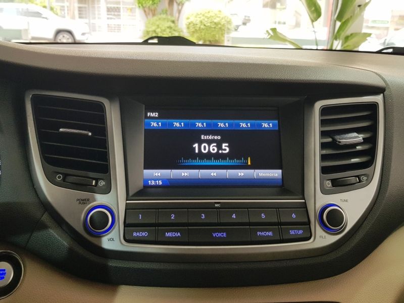 Hyundai TUCSON 1.6 16V T-GDI GASOLINA GL ECOSHIFT 2017/2018 ADVANT AUTOMÓVEIS CAXIAS DO SUL / Carros no Vale