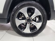 JEEP COMPASS 2.0 16V FLEX LONGITUDE AUTOMÁTICO 2018/2018 ADVANT AUTOMÓVEIS CAXIAS DO SUL / Carros no Vale