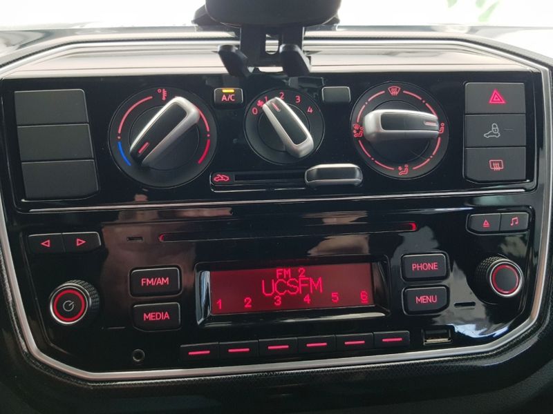 Volkswagen UP 1.0 TSI PEPPER 12V FLEX 4P MANUAL 2019/2019 ADVANT AUTOMÓVEIS CAXIAS DO SUL / Carros no Vale