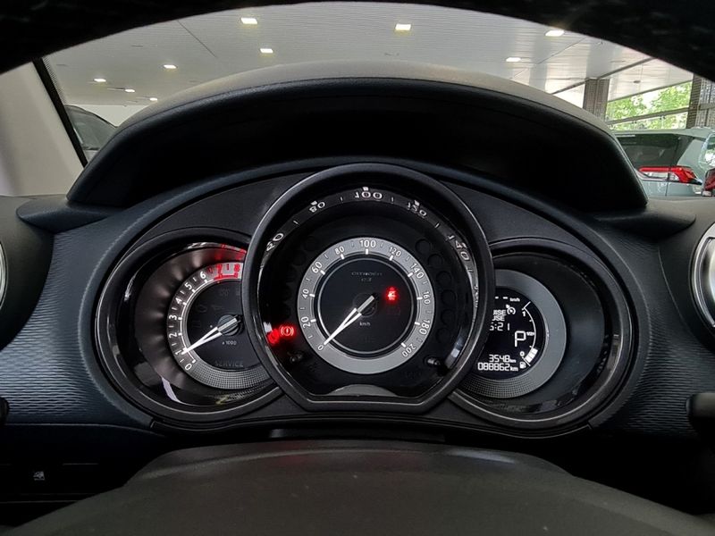 Citroen C3 1.6 EXCLUSIVE 16V FLEX 4P AUTOMÁTICO 2013/2013 CARRO DEZ NOVO HAMBURGO / Carros no Vale