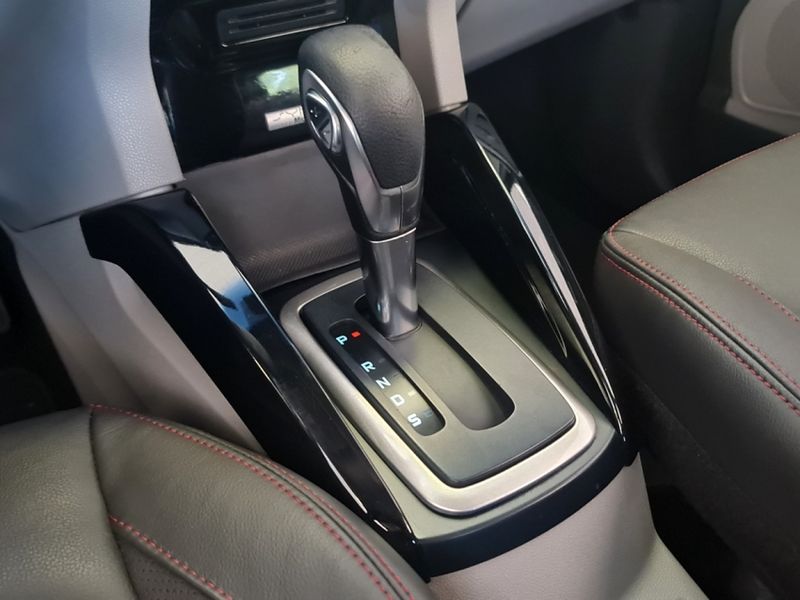 Ford ECOSPORT 2.0 TITANIUM 16V FLEX 4P POWERSHIFT 2014/2015 CARRO DEZ NOVO HAMBURGO / Carros no Vale