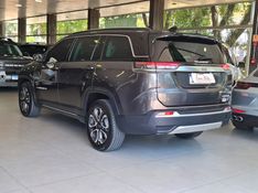 JEEP COMMANDER 1.3 T270 TURBO FLEX LIMITED AT6 2023/2024 CARRO DEZ NOVO HAMBURGO / Carros no Vale