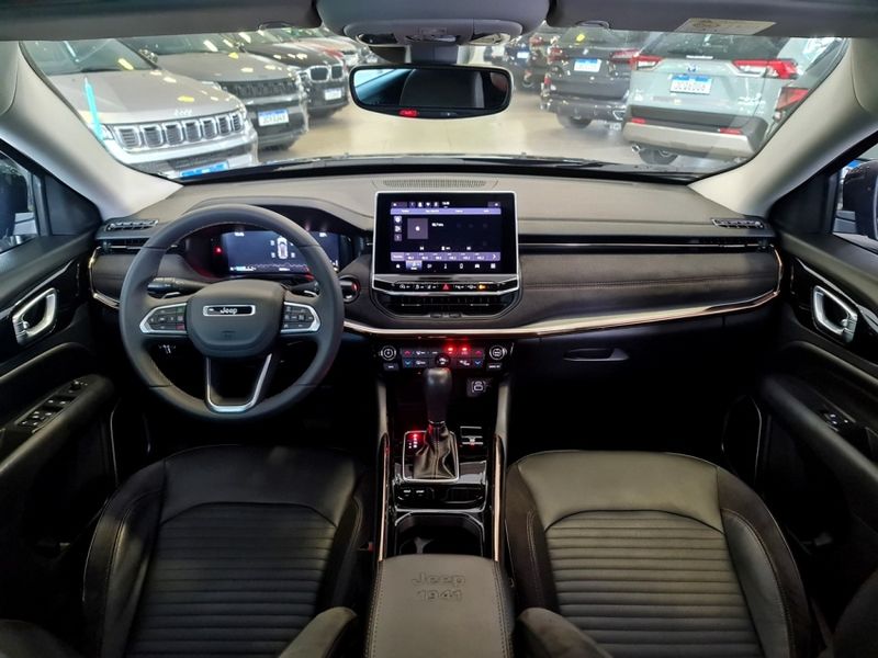 JEEP COMMANDER 1.3 T270 TURBO FLEX LIMITED AT6 2021/2022 CARRO DEZ NOVO HAMBURGO / Carros no Vale