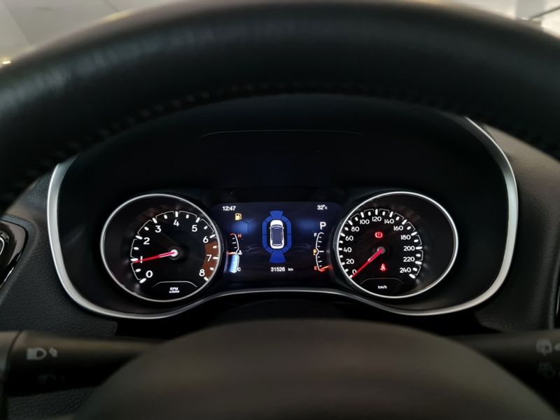 JEEP COMPASS 2.0 16V FLEX LIMITED AUTOMÁTICO 2020/2021 CARRO DEZ NOVO HAMBURGO / Carros no Vale