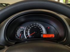 Nissan MARCH 1.0 SV 12V FLEX 4P MANUAL 2018/2019 CARRO DEZ NOVO HAMBURGO / Carros no Vale