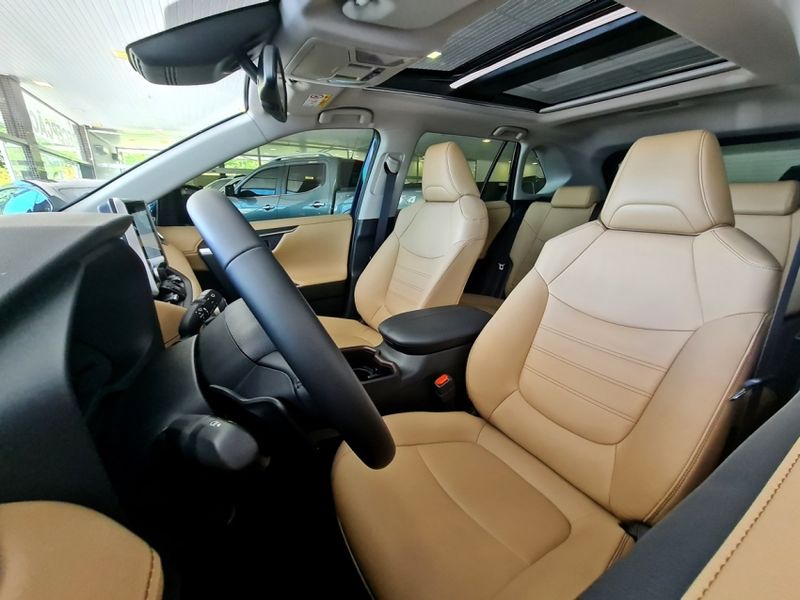 Toyota RAV4 2.5 VVT-IE HYBRID SX CONNECT AWD CVT 2025/2025 CARRO DEZ NOVO HAMBURGO / Carros no Vale Toyota RAV4 2.5 VVT-IE HYBRID SX CONNECT AWD CVT 2025/2025 CARRO DEZ NOVO HAMBURGO / Carros no Vale