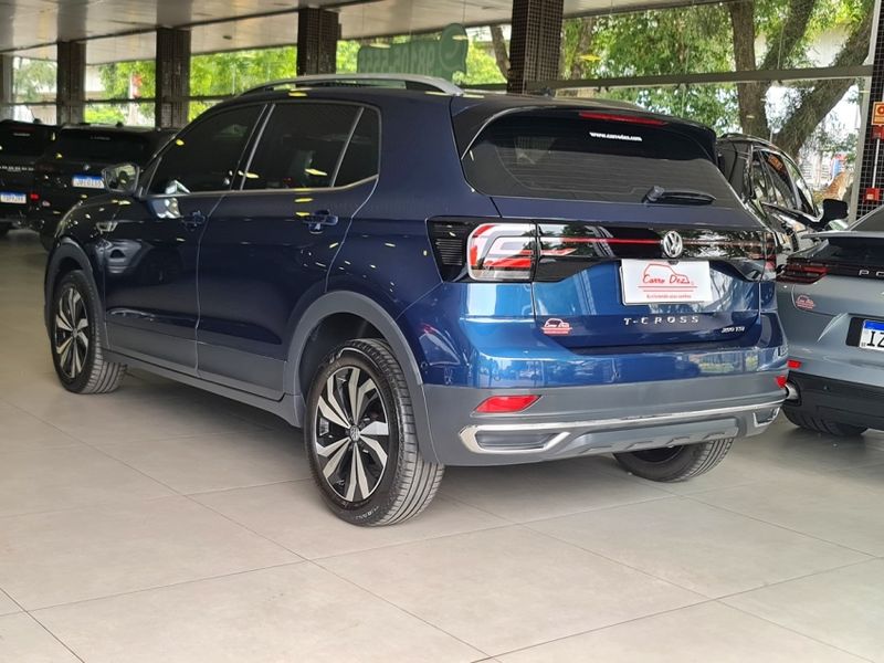 Volkswagen T-CROSS 1.4 250 TSI TOTAL FLEX HIGHLINE AUTOMÁTICO 2020/2021 CARRO DEZ NOVO HAMBURGO / Carros no Vale