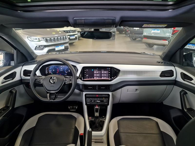 Volkswagen T-CROSS 1.4 250 TSI TOTAL FLEX HIGHLINE AUTOMÁTICO 2020/2021 CARRO DEZ NOVO HAMBURGO / Carros no Vale