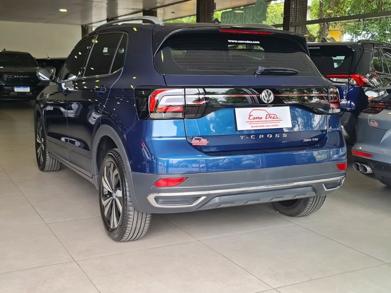 Volkswagen T-CROSS 1.4 250 TSI TOTAL FLEX HIGHLINE AUTOMÁTICO 2020/2021 CARRO DEZ NOVO HAMBURGO / Carros no Vale