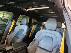 Volvo XC60 2.0 T8 RECHARGE POLESTAR ENGINEERED AWD GEARTRONIC 2021/2022 CARRO DEZ NOVO HAMBURGO / Carros no Vale